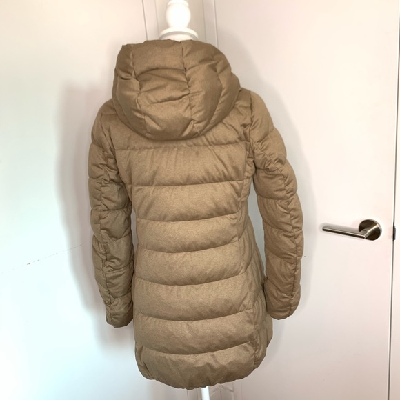 Uniqlo puffer coat - Picture 4 of 5